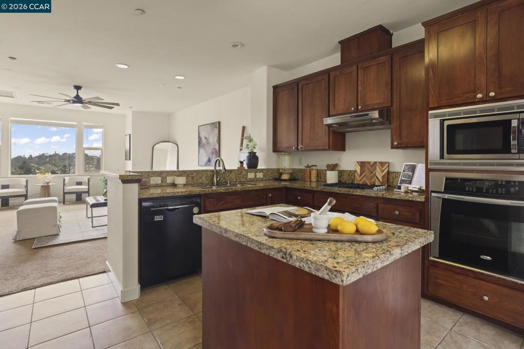 6415 6415 Blue Rock Ct