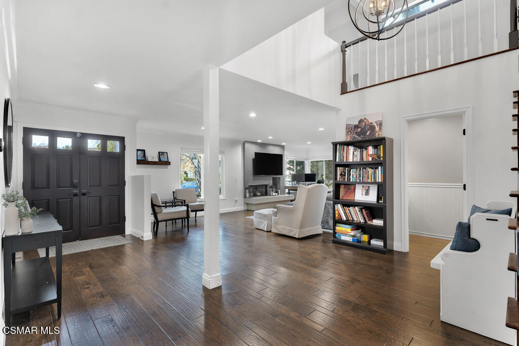 2854 E Sierra Drive