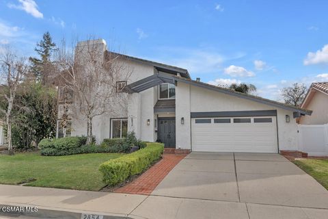 Photo of 2854 E Sierra Drive, Thousand Oaks, CA 91362 (MLS # 226002309)