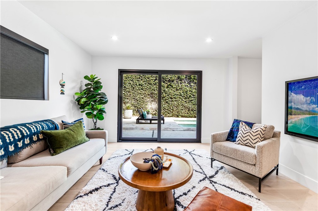 The Hill (TH) - Residential