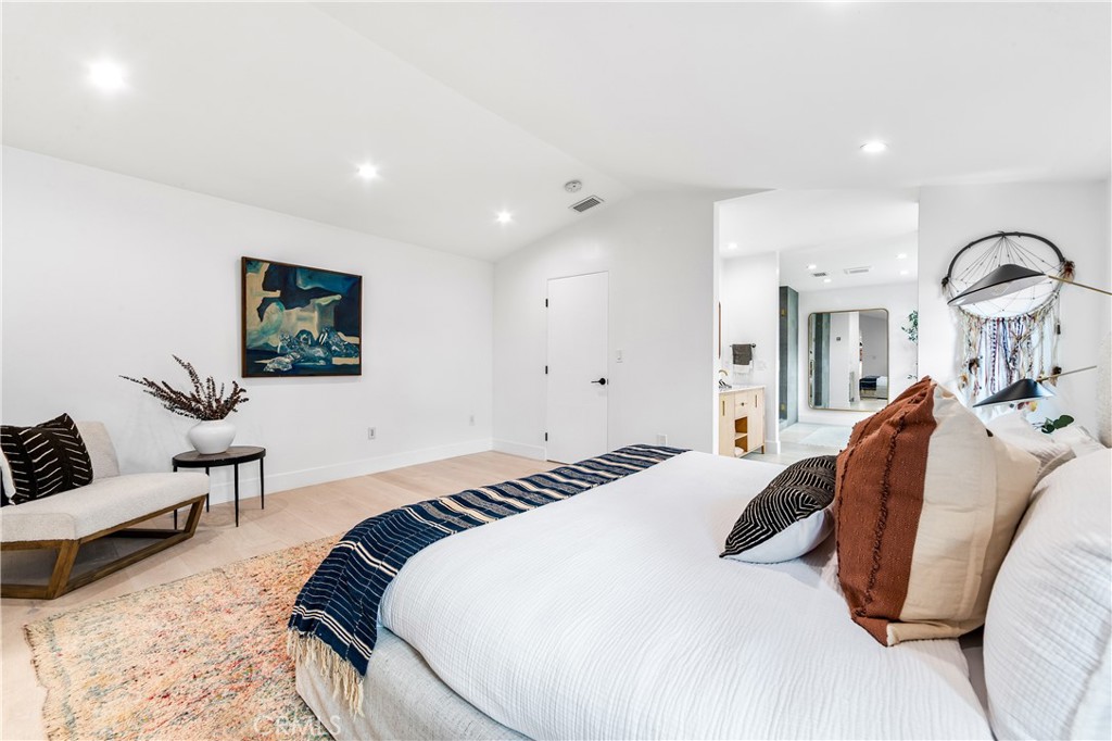 The Hill (TH) - Residential