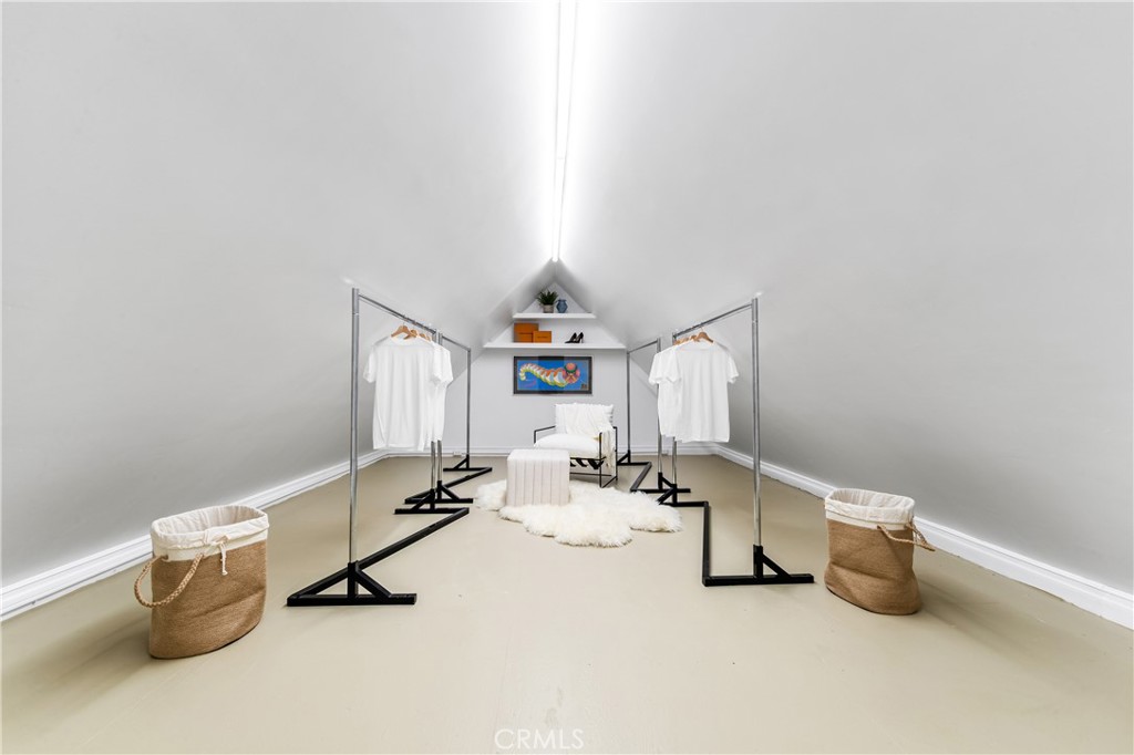 The Hill (TH) - Residential