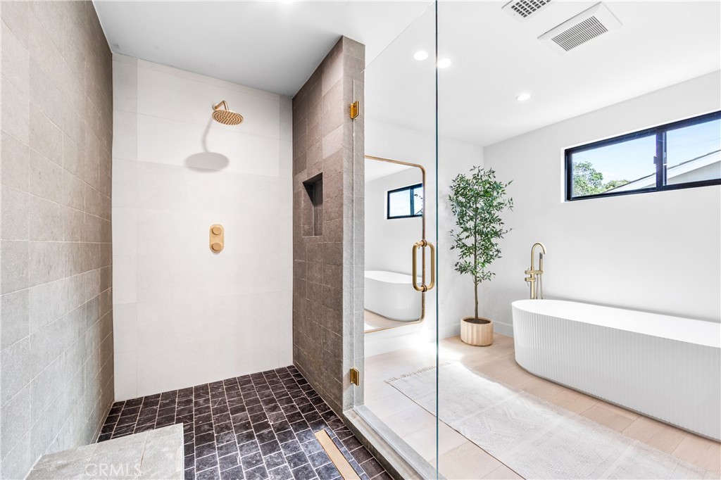 The Hill (TH) - Residential