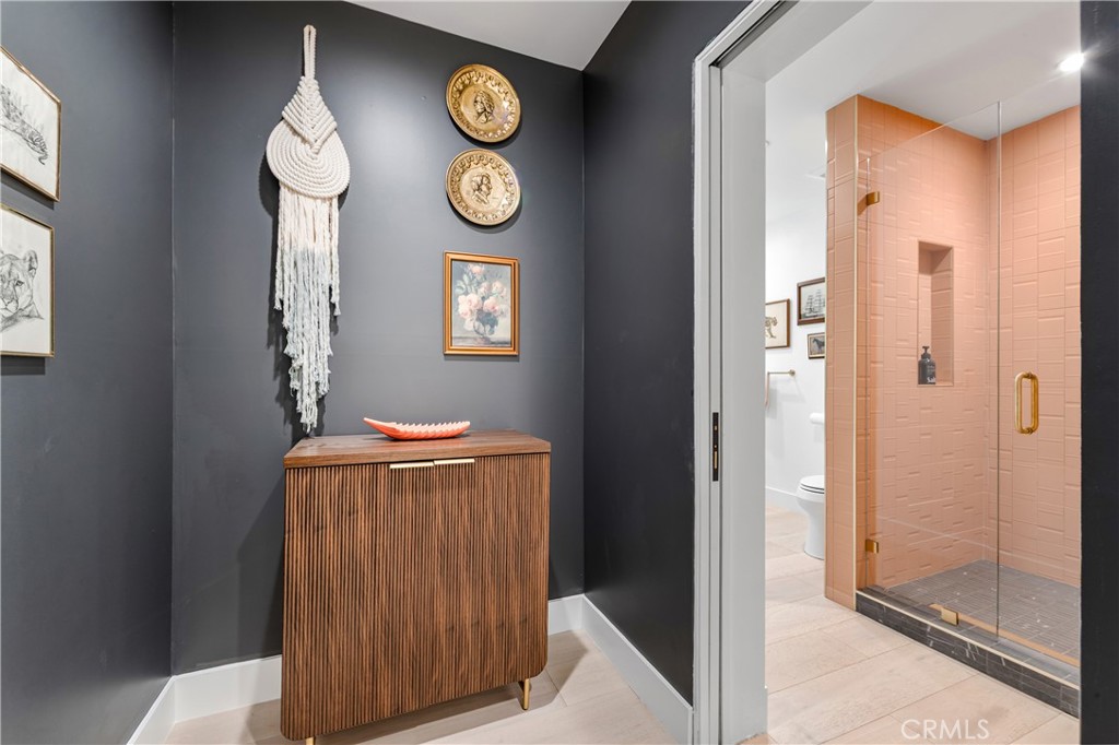 The Hill (TH) - Residential