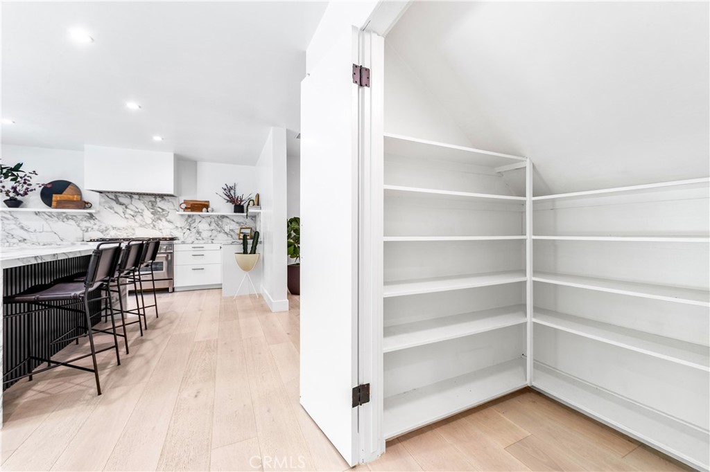 The Hill (TH) - Residential