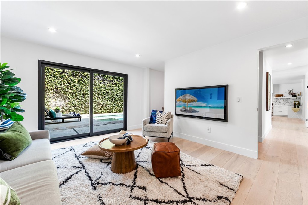 The Hill (TH) - Residential