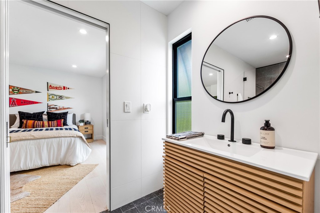 The Hill (TH) - Residential