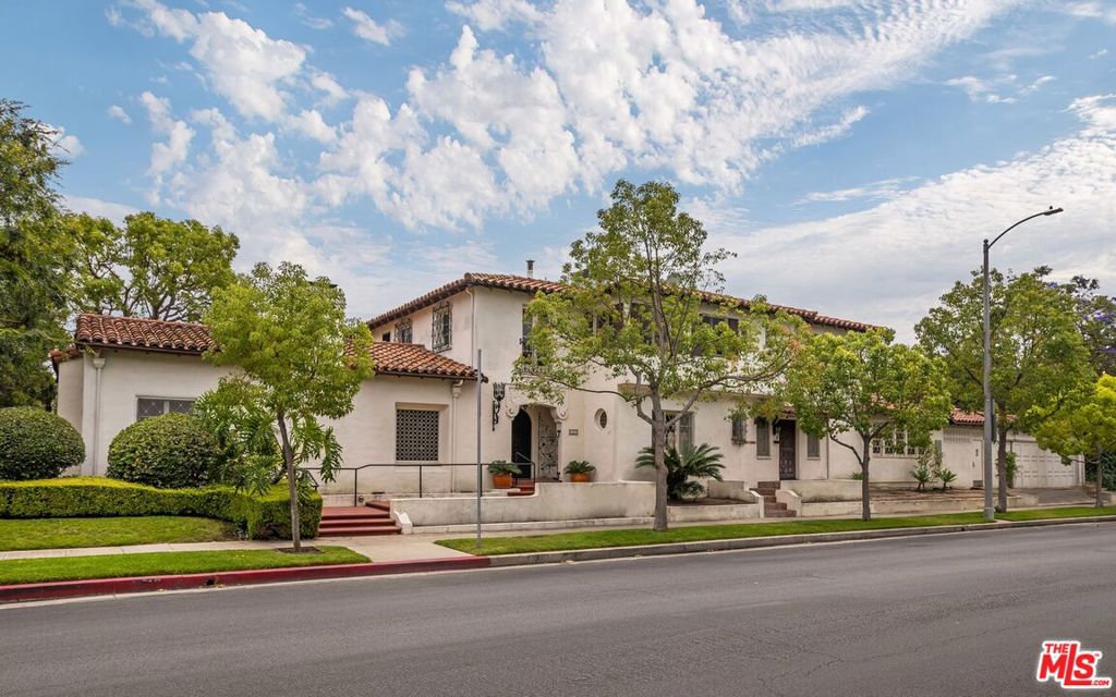 101 S Fuller Avenue