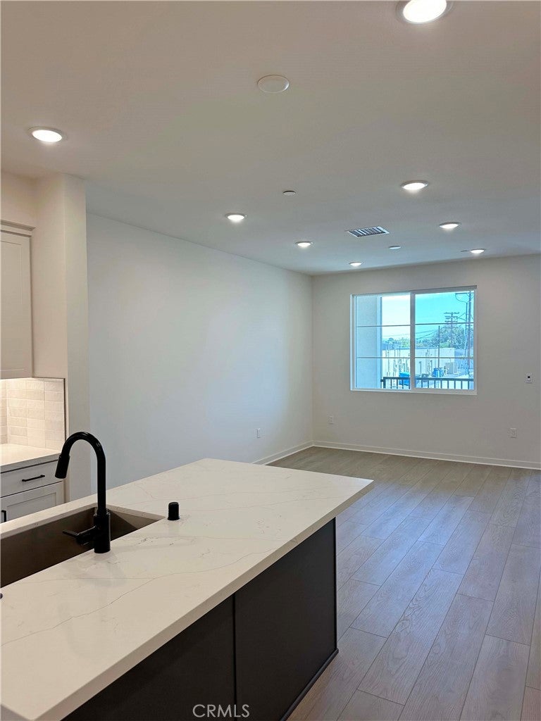 685 S Brea Boulevard 103