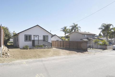 Photo of 125 DATE STREET St, Chula Vista, CA 91911 (MLS # 250045554SD)
