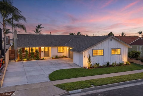 Photo of 17781 Flintstone Lane LN, Huntington Beach, CA 92647 (MLS # RS26226222)