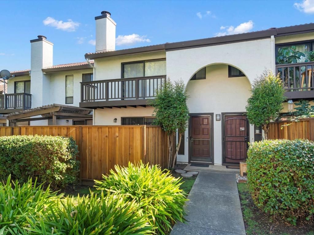 Photo of 773 Gettysburg Way, Gilroy, CA 95020 (MLS # ML82025502)