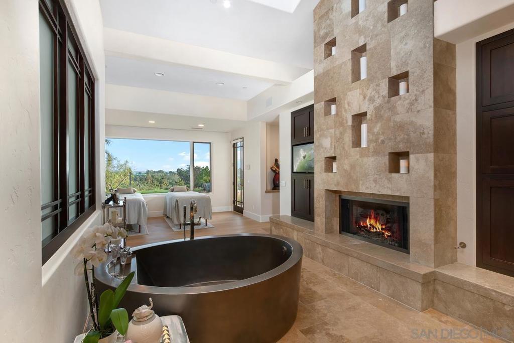 Rancho Santa Fe - Residential