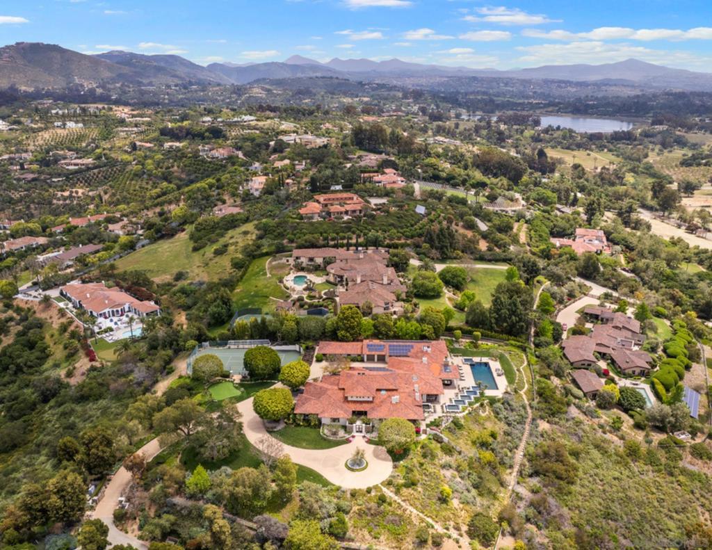 Rancho Santa Fe - Residential