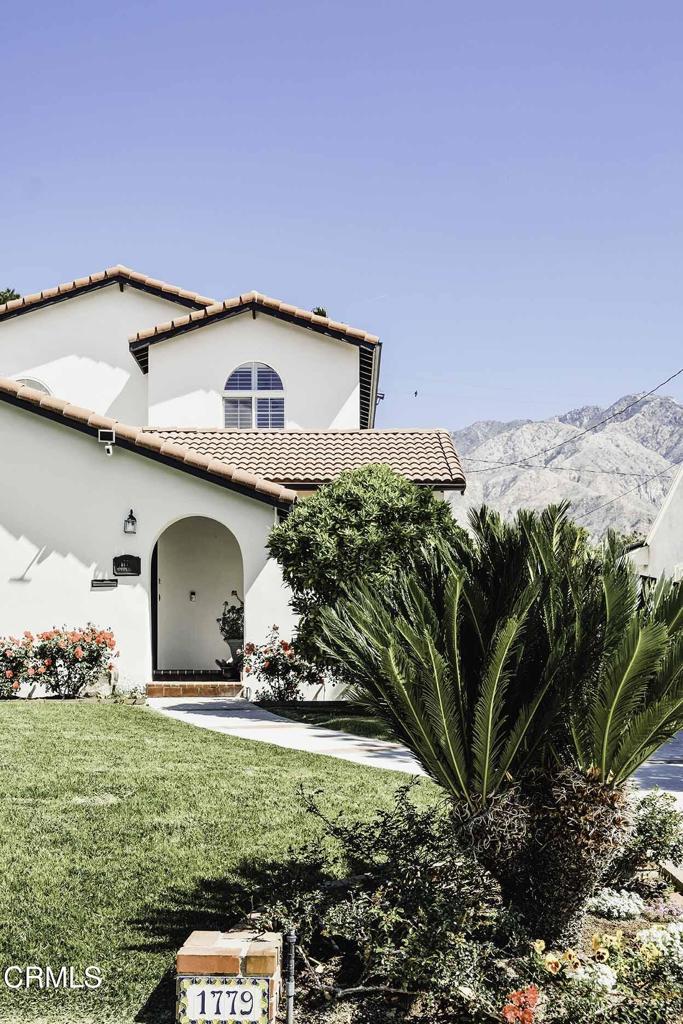 Properties 1 1779 Morada Place