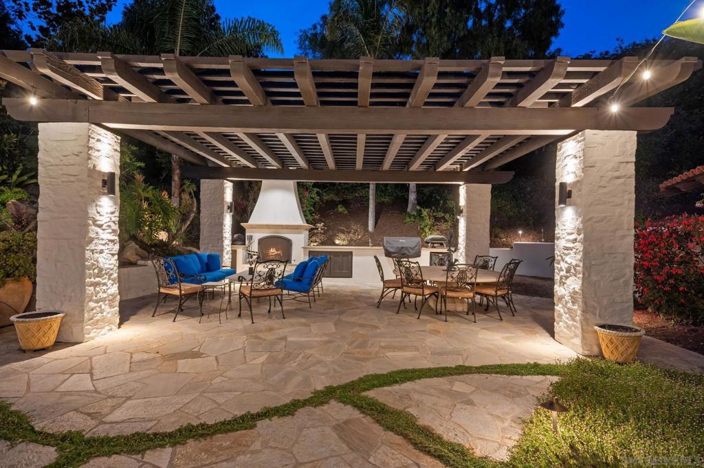 Rancho Santa Fe - Residential