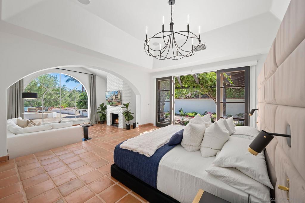 Rancho Santa Fe - Residential