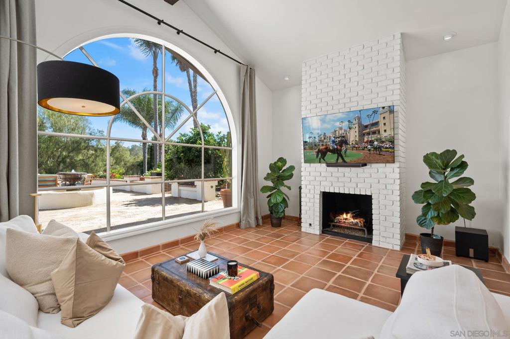 Rancho Santa Fe - Residential