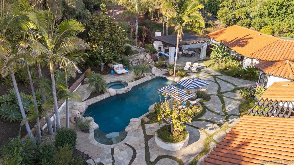 Rancho Santa Fe - Residential