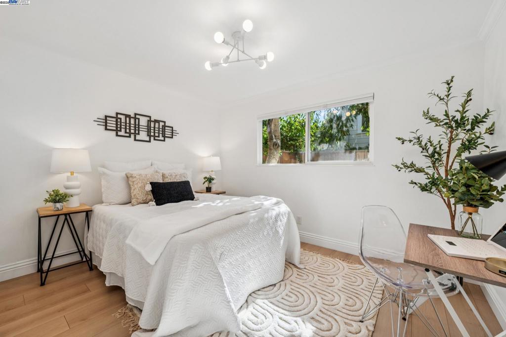 ROCKRIDGE - Residential