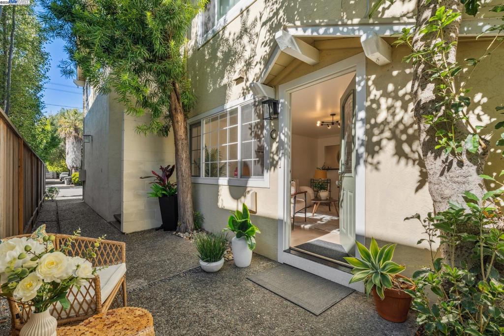 ROCKRIDGE - Residential