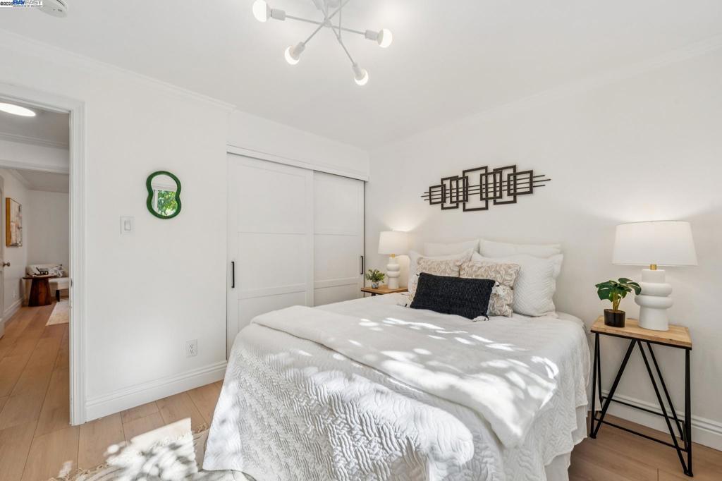 ROCKRIDGE - Residential