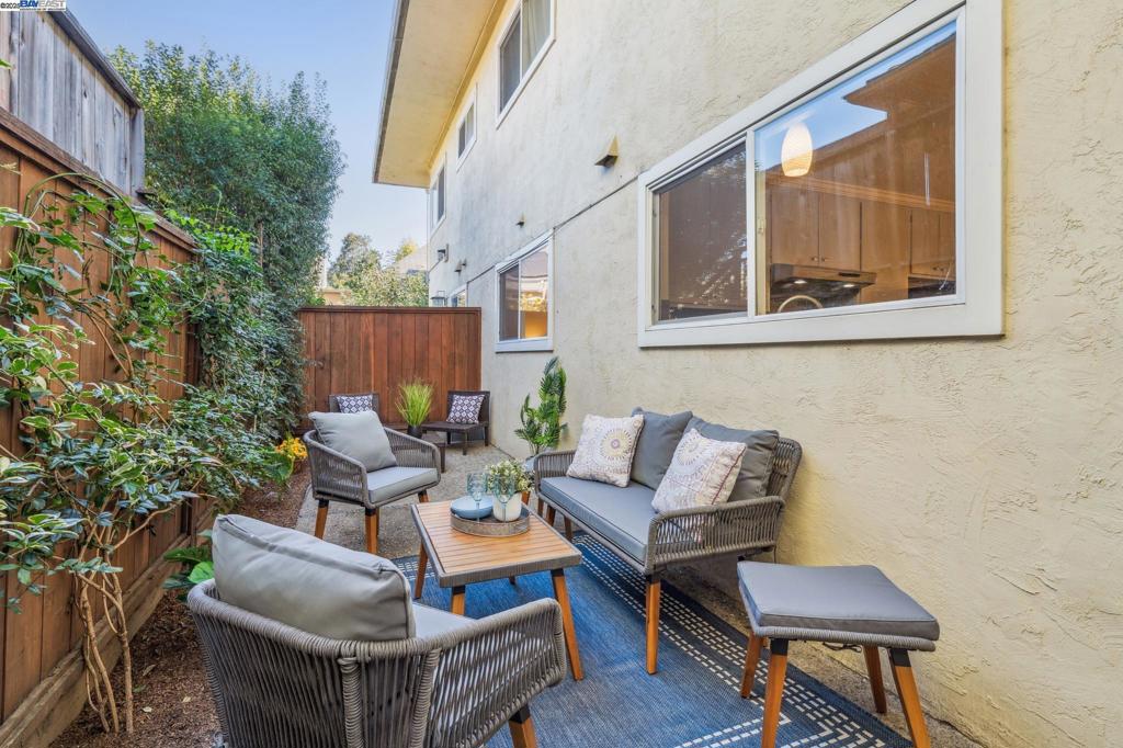 ROCKRIDGE - Residential