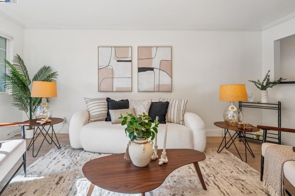 ROCKRIDGE - Residential