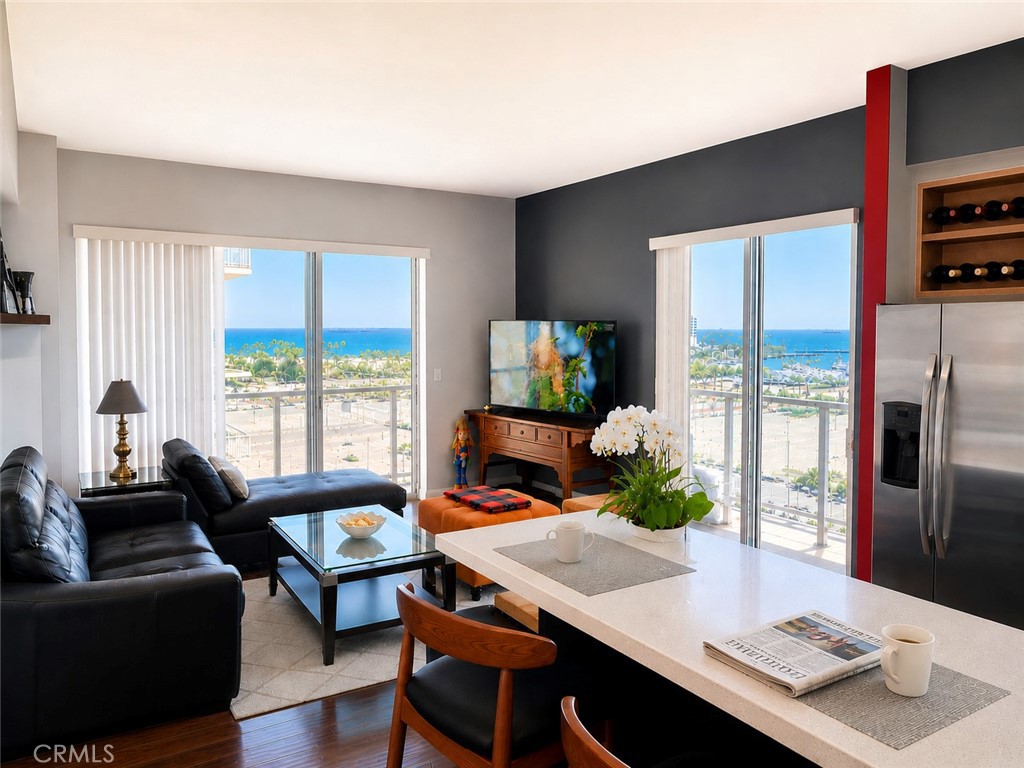 388 E Ocean Boulevard 803