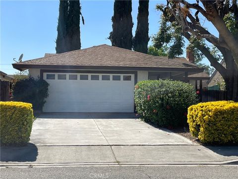 835 Plumwood Street Colton CA 92324