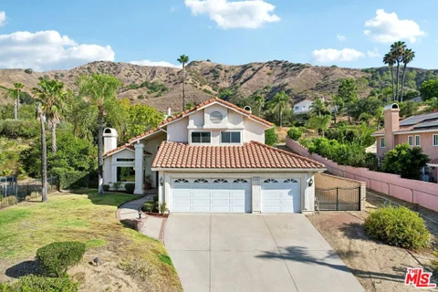 17807 Tuscan Drive, Los Angeles, CA 91344 - MLS#: 26865743