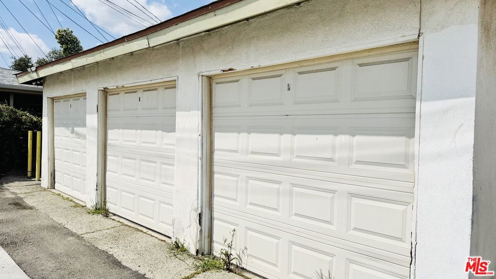 1712 Front Street