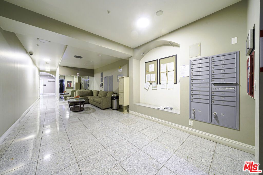 Photo of 440 S Occidental Boulevard #204, Los Angeles, CA 90057 (MLS # 26664363)