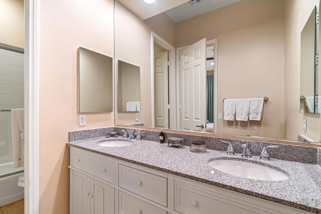 La Terraza Monterey Estates - Residential