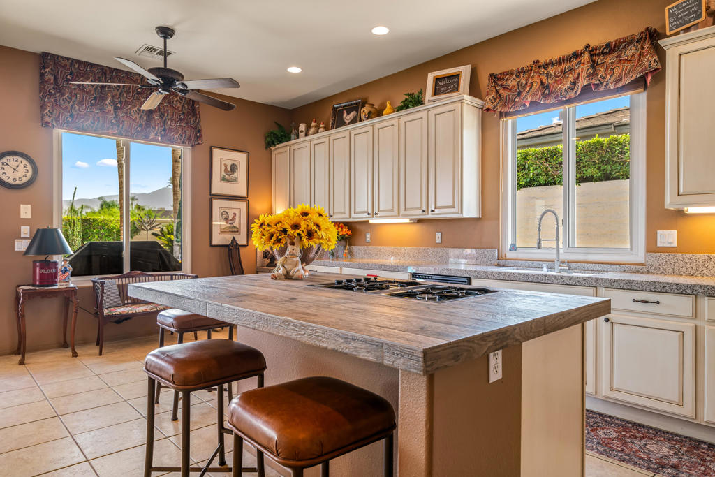 La Terraza Monterey Estates - Residential