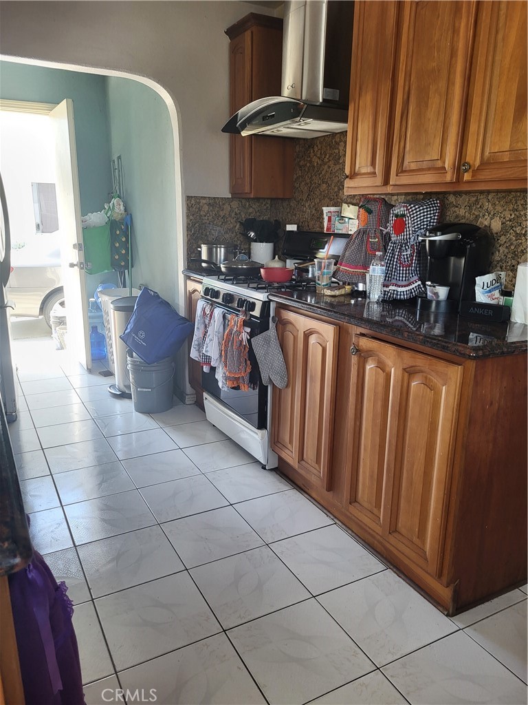 13141 Monroe SW