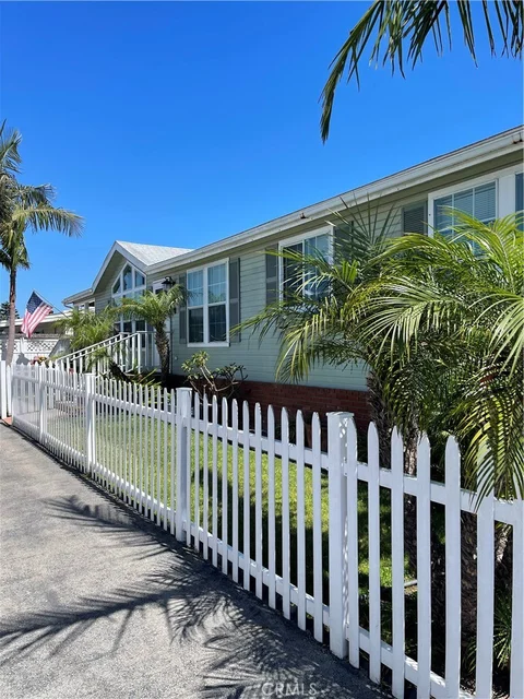 20701 Beach Blvd Unit 147, Huntington Beach, CA 92648 - MLS#: CV26144083