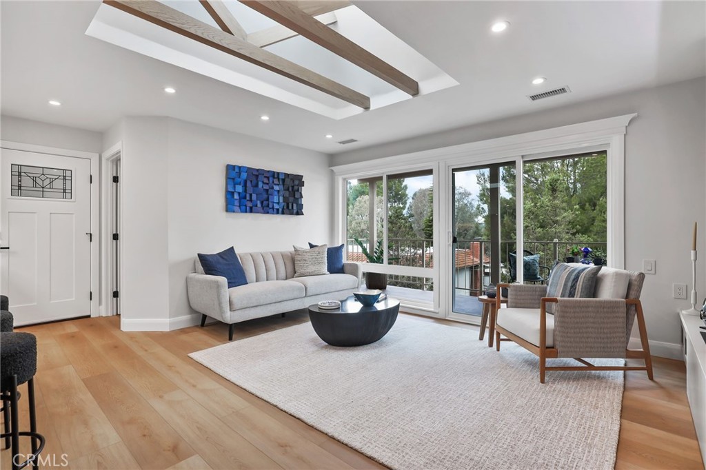 661 Avenida Sevilla, Unit O