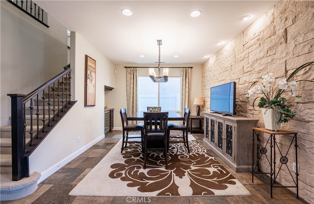 13985 Riverglen