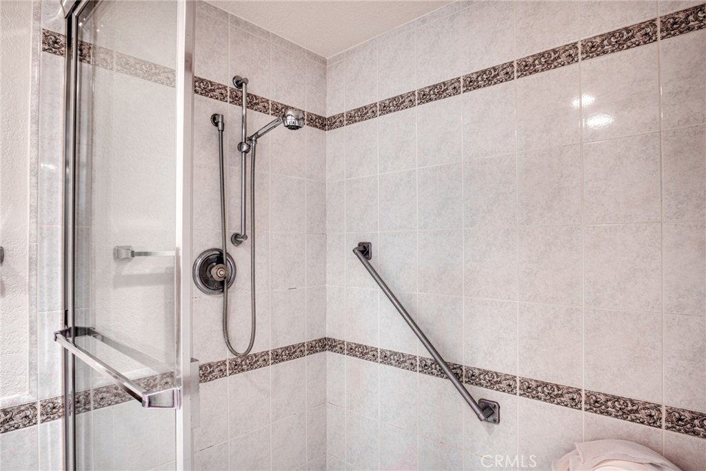 Woodhaven Country Club (32435) - Residential