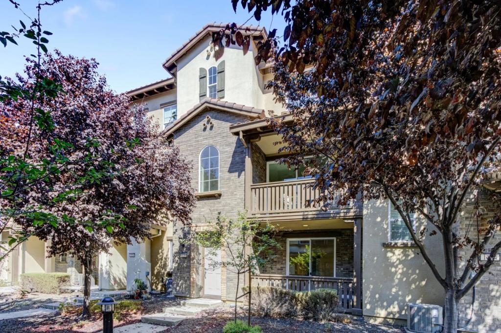Welcome to your dream home in the highly sought-after Pepper Lane community of Berryessa! This stunning, move-in-ready property offers the perfect blend of modern design and comfort. The bright, open floor plan is filled with natural light, creating a warm and inviting atmosphere throughout. On the first floor, you'll find a convenient laundry area and a private bedroom suite with its own full bathroom and access to a cozy deck. The second floor boasts a spacious living and private balcony, dining area with stylish LVP flooring, an elegant half bath, and a beautifully updated kitchen complete with granite countertops, ample storage, and sleek stainless steel appliances. Upstairs, the master suite offers a large walk-in closet for all your storage needs, along with two additional bedrooms ideal for family, guests, or a home office. The property also features a side-by-side 2-car garage and an electric car charger for eco-conscious living. Enjoy a friendly, family-oriented community with multiple play areas and access to a clubhouse. Plus, with easy access to major highways like 680 and 101, and just minutes from BART, commuting is a breeze. This home truly has it all, comfort, convenience, and modern elegance. Don't miss out on this fantastic opportunity!