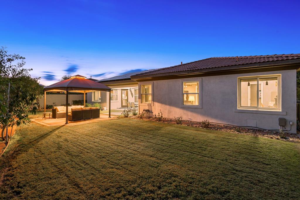 Brenna at Capri - Residential