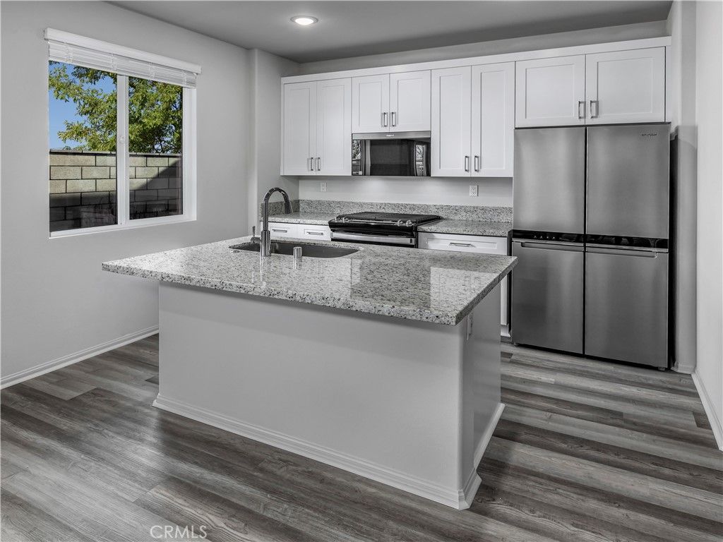 Photo of 28419 Campos de Flores, Temecula, CA 92591 (MLS # OC25238298)