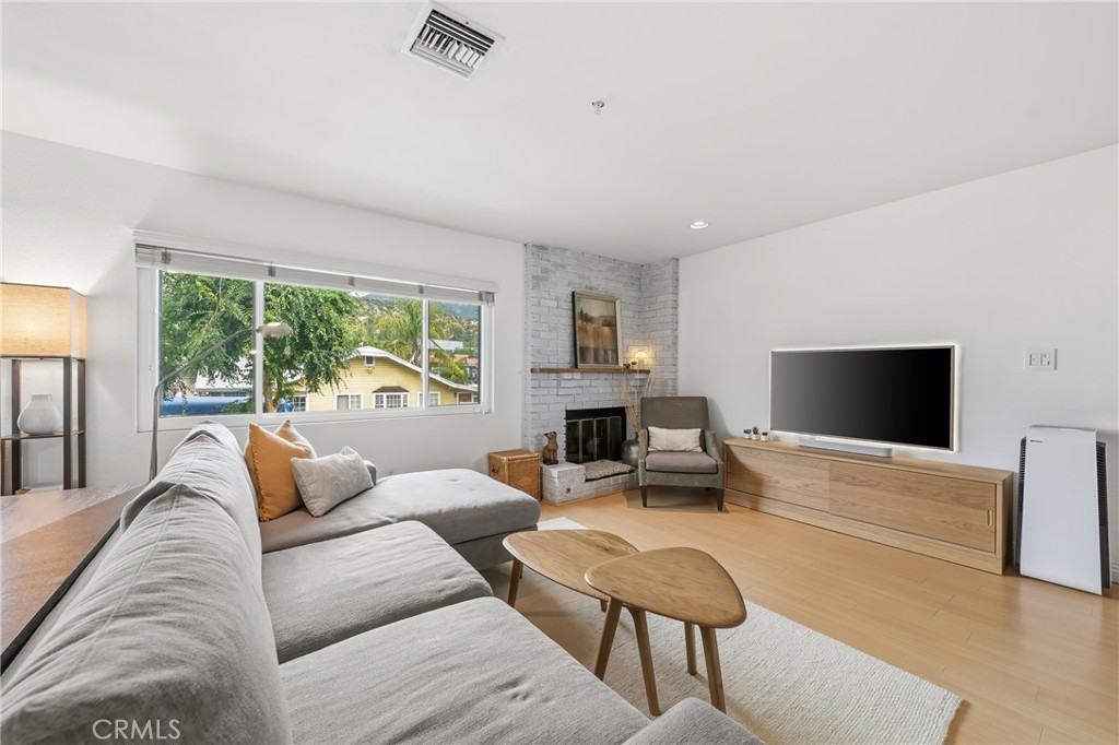 121 S Madison Ave B