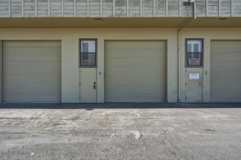 837 Industrial Dr, Hollister, CA 95023-5087