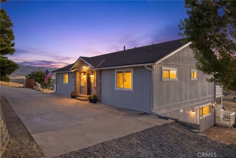 Photo of 19805 Dovetail Court, Tehachapi, CA 91384 (MLS # SR26232168)