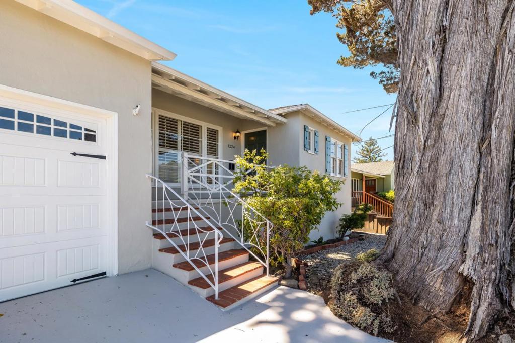 Welcome to a charming single-family home located in the heart of San Mateo. This inviting residence boasts 1,450 square feet of comfortable living space with three bedrooms and two full bathrooms with a bonus room off the garage. The home's kitchen is a highlight, featuring modern amenities such as a new gas cooktop, new quartz countertops, new built-in double oven, new dishwasher, garbage disposal, and new refrigerator, making it ideal for home chefs and culinary enthusiasts. The dining area includes a cozy "Dining L" setup and an eat-in kitchen, perfect for everyday meals and entertaining guests. The property offers a mix of carpet, hardwood, and vinyl/linoleum flooring, catering to various aesthetic preferences and providing a warm and welcoming atmosphere throughout. A fireplace adds charm and warmth to the living space, creating a cozy spot for relaxation. The laundry hookups are conveniently located in the garage, which also includes space for one car. This home is situated within the San Mateo-Foster City Elementary School District. Don't miss out on this exceptional opportunity to own a home in San Mateo.