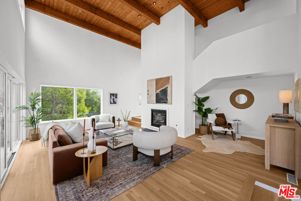 6969 Woodrow Wilson Drive