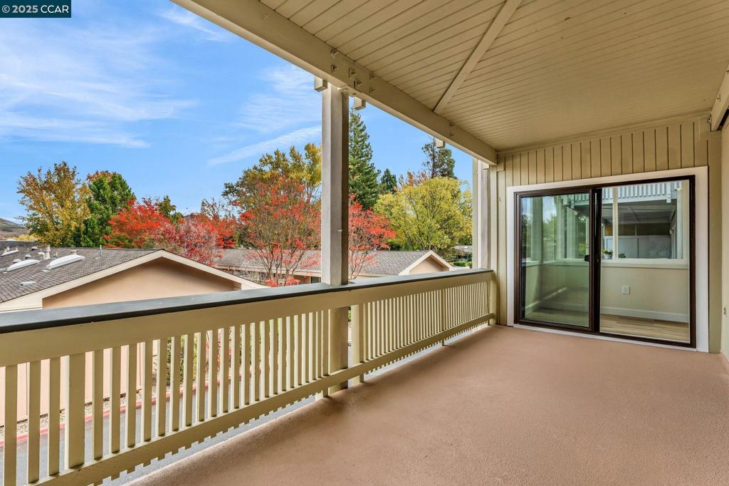 ROSSMOOR - Residential