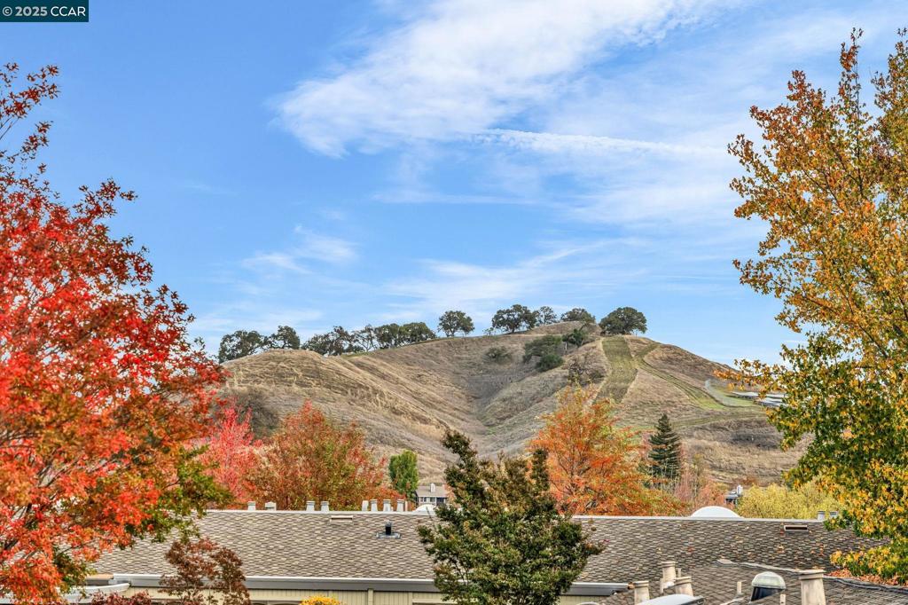 ROSSMOOR - Residential